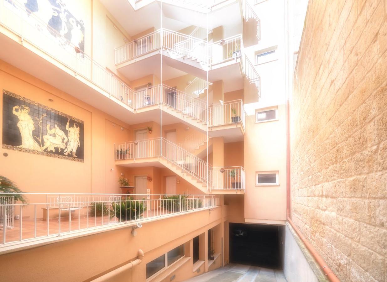 Il Cortile Delle Esperidi Lecce Exterior foto