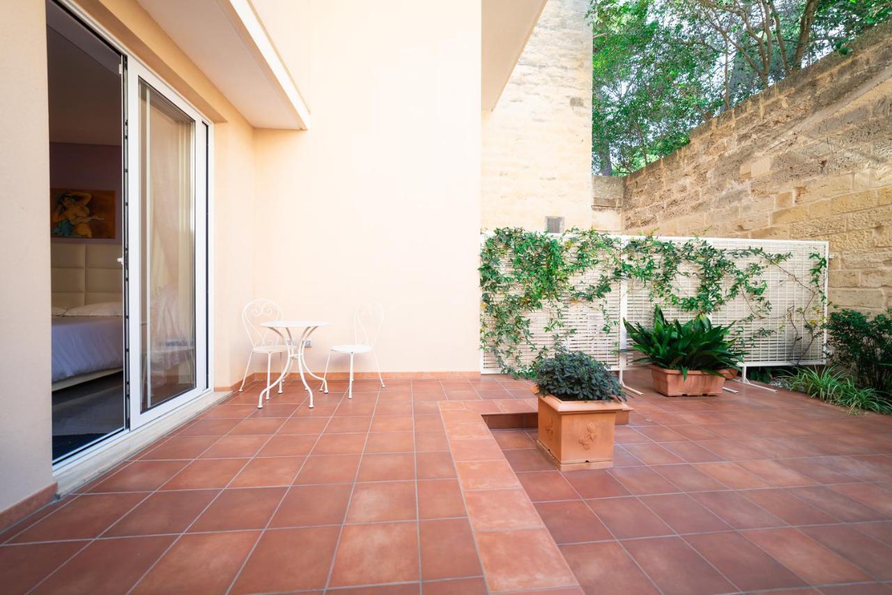Il Cortile Delle Esperidi Lecce Exterior foto