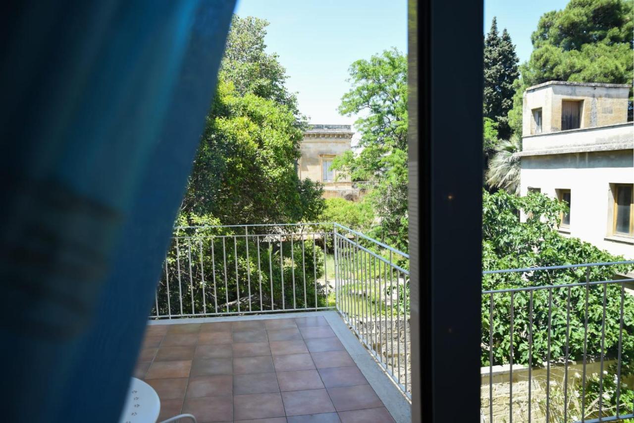 Il Cortile Delle Esperidi Lecce Exterior foto